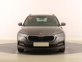 Škoda Octavia - 2023