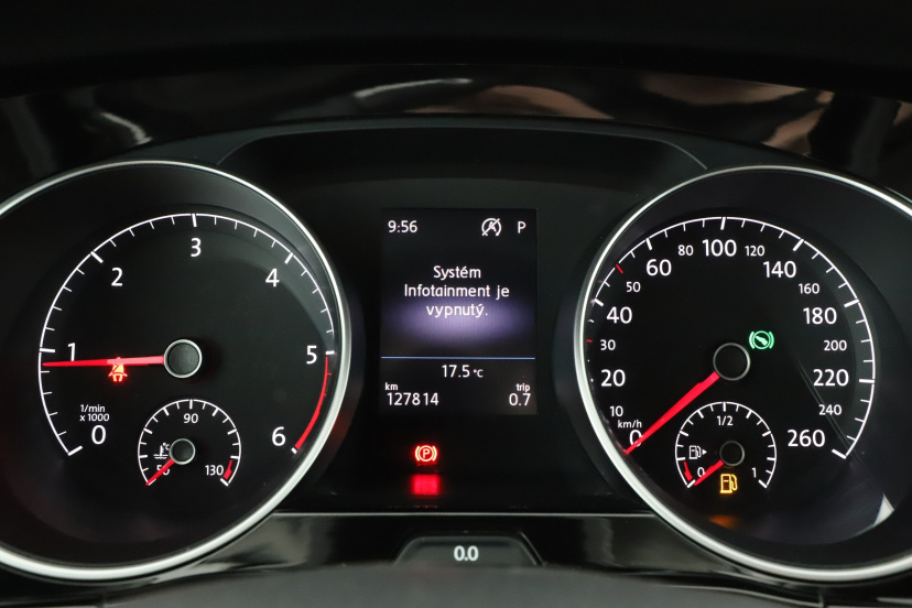 Volkswagen Touran, 2016