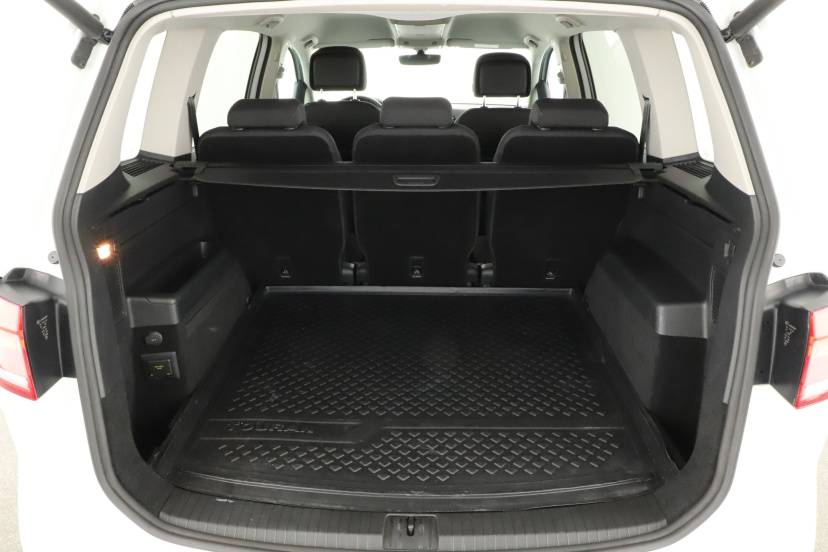 Volkswagen Touran, 2016