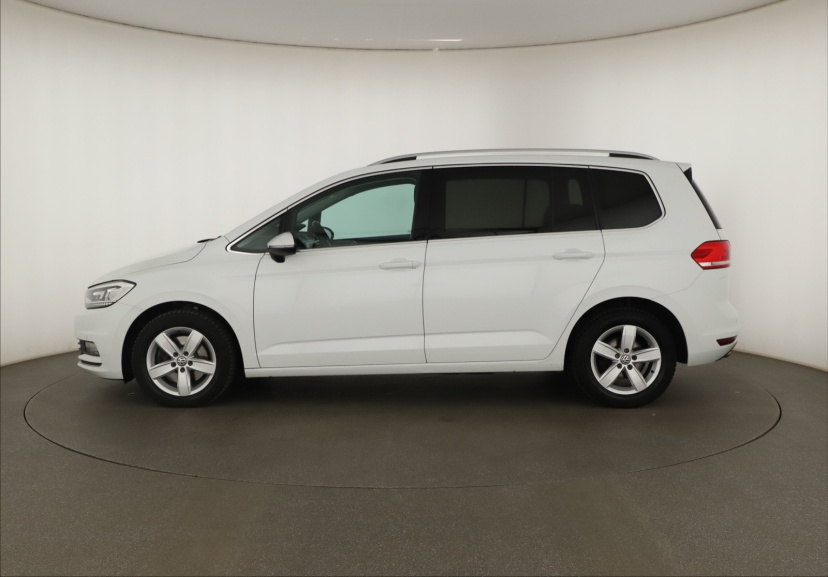 Volkswagen Touran, 2016