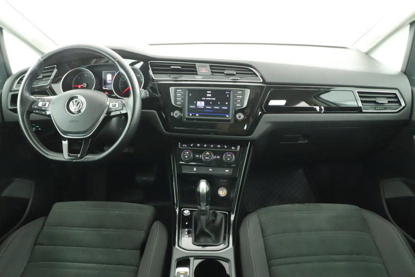Volkswagen Touran, 2016