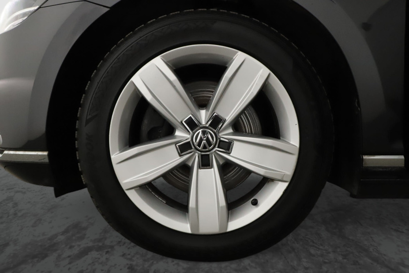 Volkswagen Passat, 2020