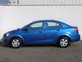 Chevrolet Aveo - 2012