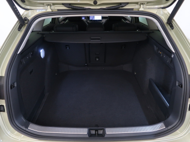 Škoda Superb - 2024