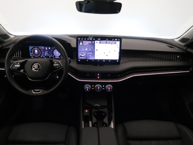 Škoda Superb - 2024