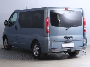 Opel Vivaro - 2011