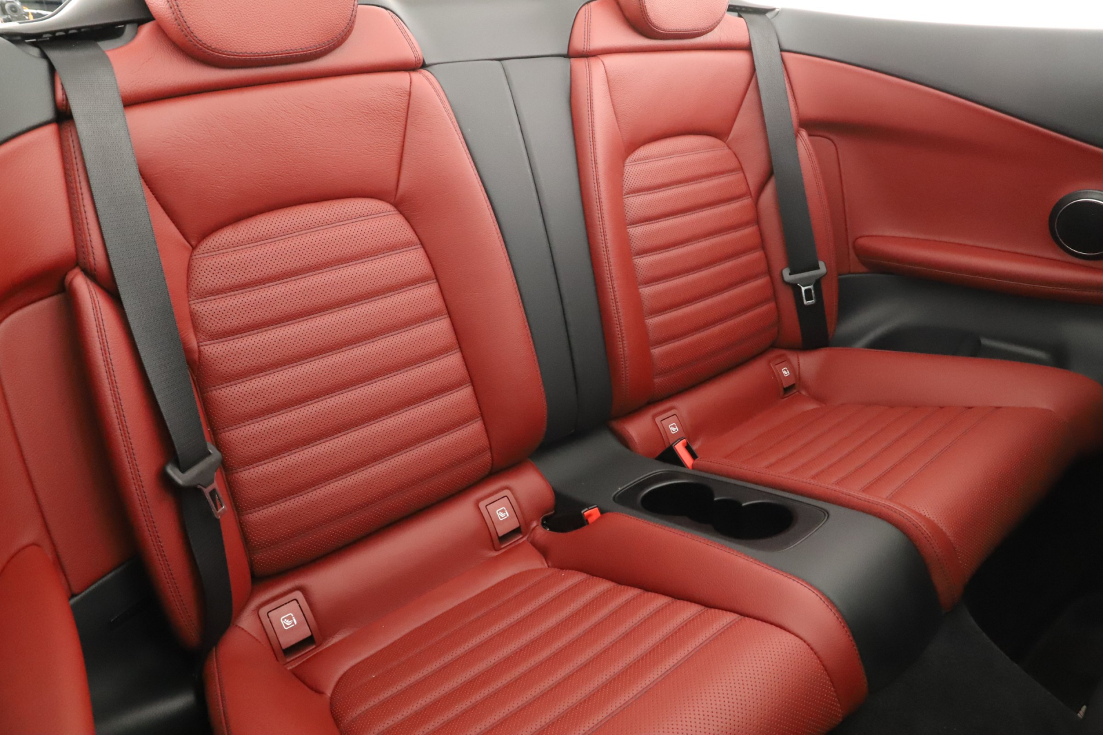 Mercedes-Benz C - 2020