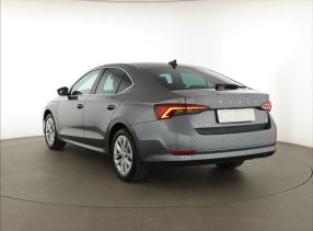Škoda Octavia - 2023