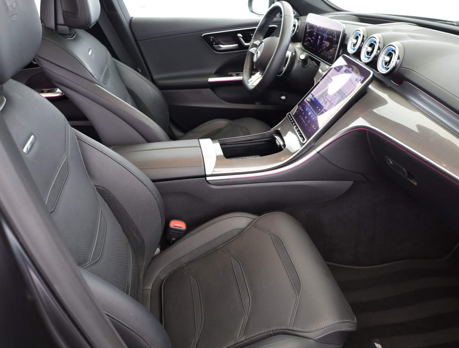 Mercedes-Benz C - 2024