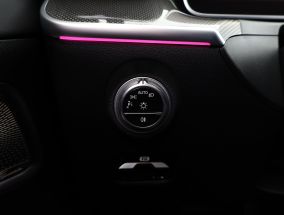 Mercedes-Benz C - 2024