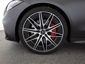 Mercedes-Benz C - 2024