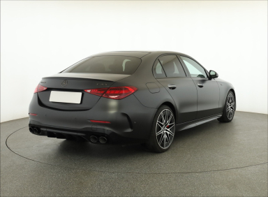 Mercedes-Benz C - 2024