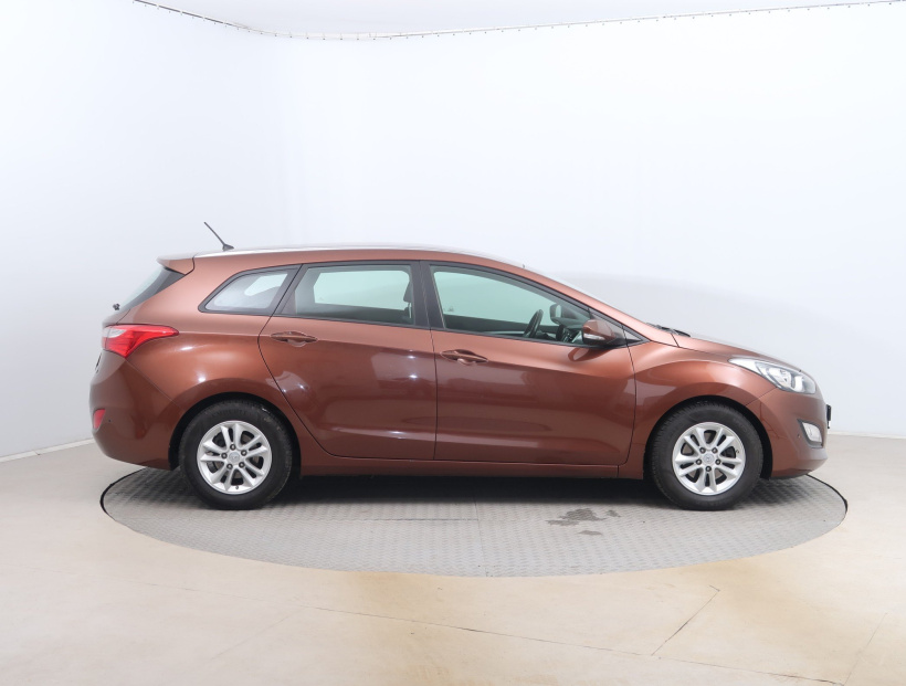 Hyundai i30, 2014