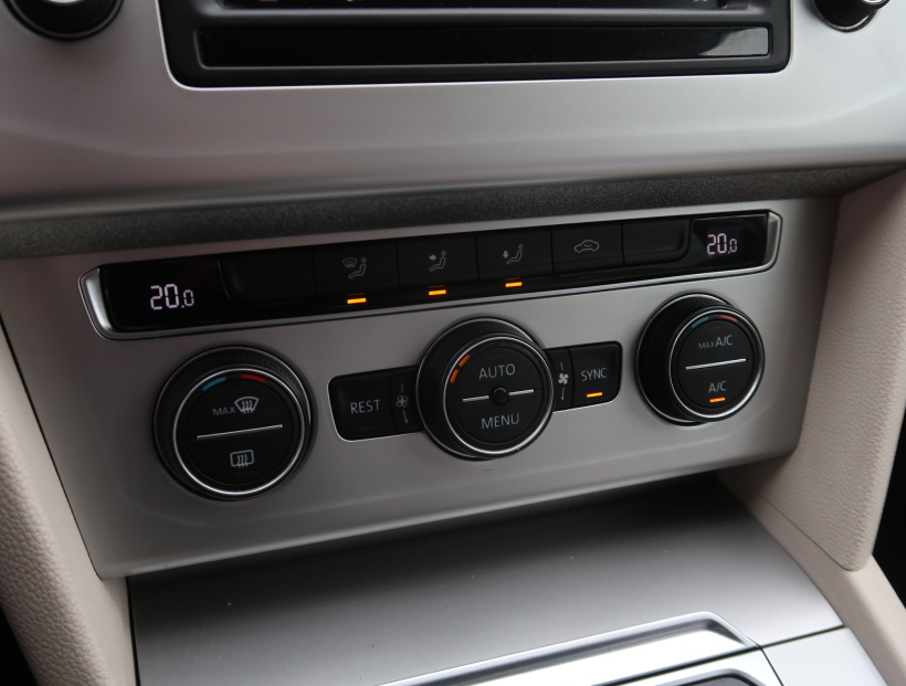 Volkswagen Passat, 2017