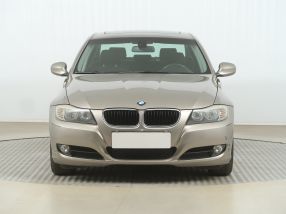 BMW 3 - 2009