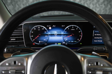 Mercedes-Benz GLS - 2020