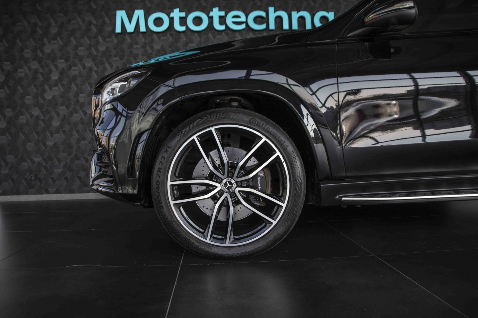 Mercedes-Benz GLS - 2020