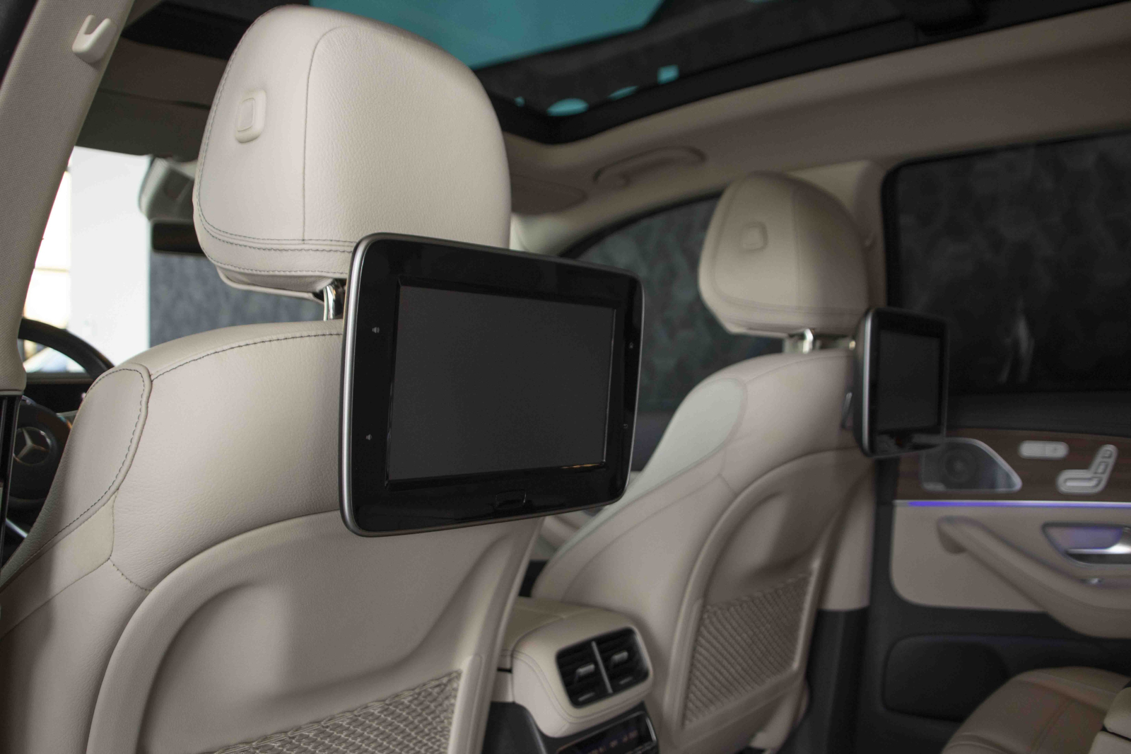 Mercedes-Benz GLS - 2020