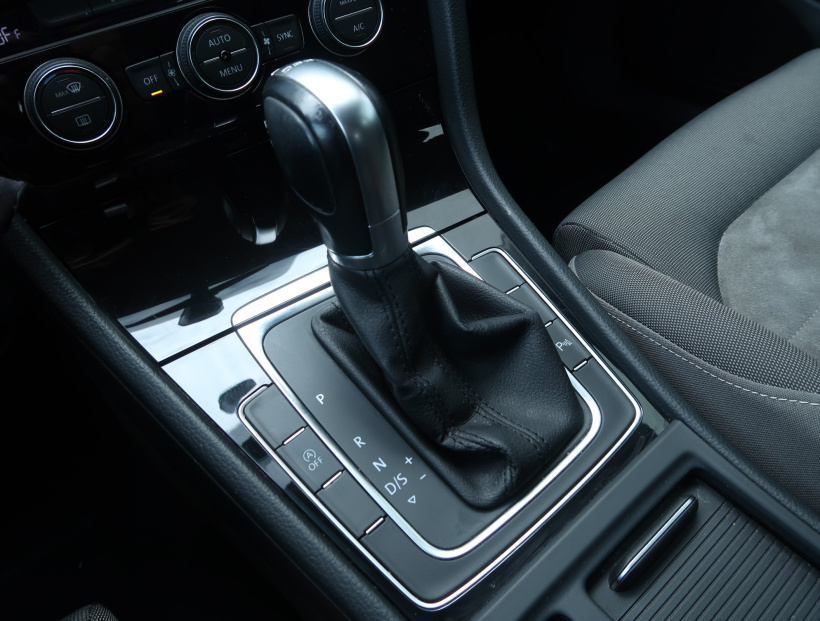 Volkswagen Golf, 2017