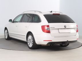 Skoda Superb - 2014