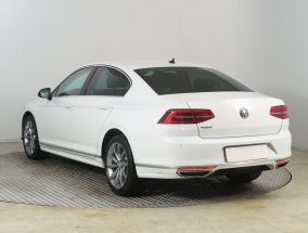 Volkswagen Passat - 2018
