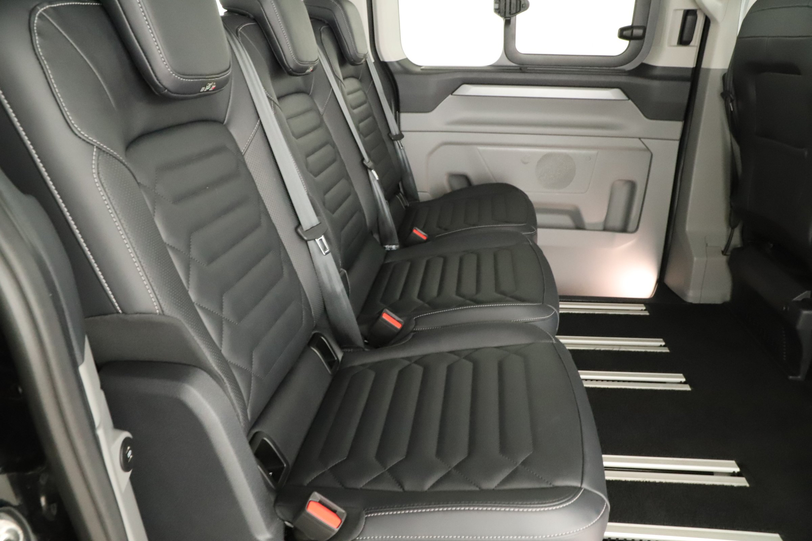 Ford Tourneo Custom - 2025