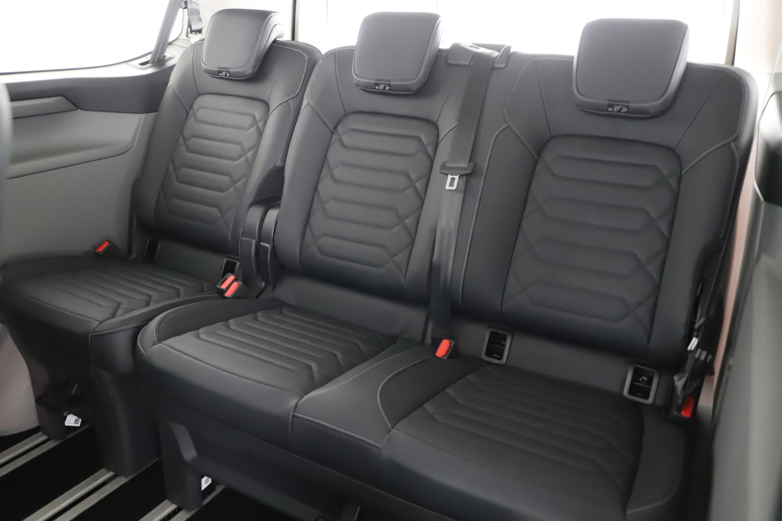 Ford Tourneo Custom - 2025