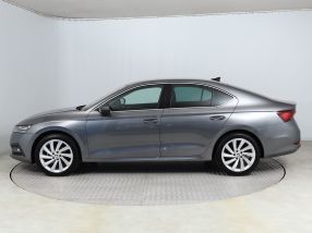 Škoda Octavia - 2023