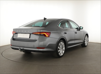 Škoda Octavia - 2023