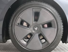 Tesla Model 3 - 2021