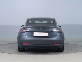 Tesla Model 3 - 2021