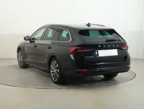 Škoda Octavia - 2021