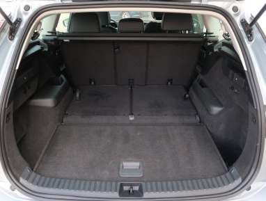 Volkswagen Tayron - 2025