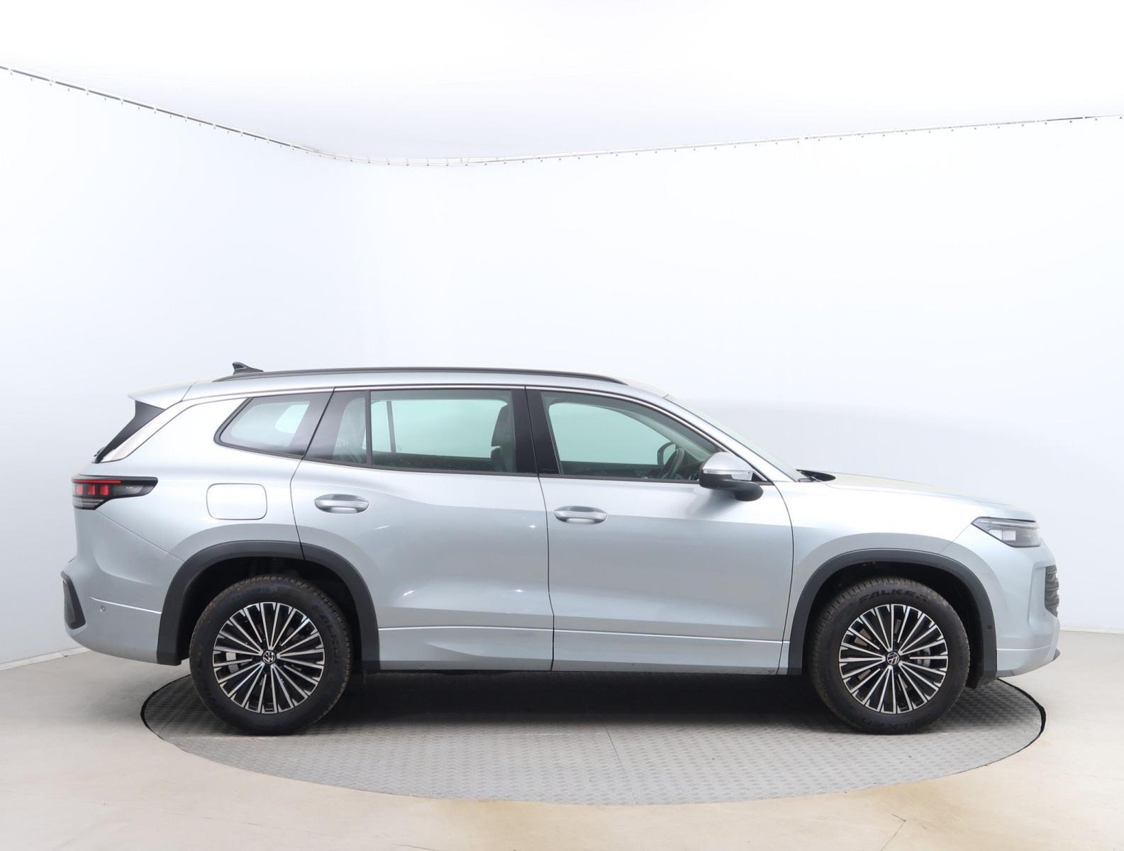 Volkswagen Tayron - 2025