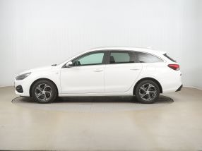 Hyundai i30 - 2022