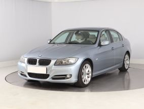 BMW 3 - 2011