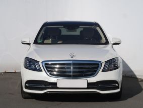 Mercedes-Benz S - 2020