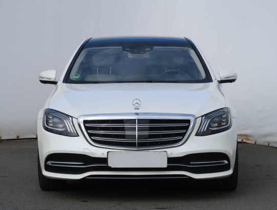 Mercedes-Benz S