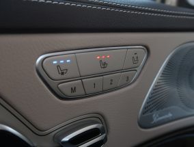 Mercedes-Benz S - 2020