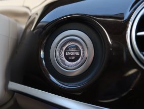 Mercedes-Benz S - 2020