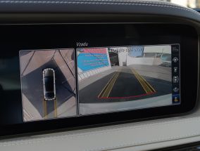 Mercedes-Benz S - 2020