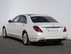 Mercedes-Benz S - 2020