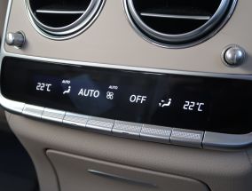 Mercedes-Benz S - 2020