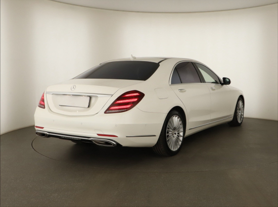 Mercedes-Benz S 560 4MATIC L
