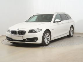 BMW 5 - 2015