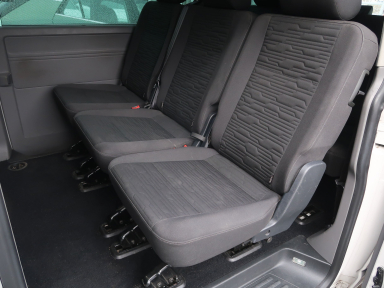 Volkswagen Caravelle - 2021