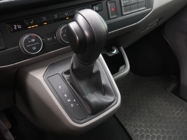 Volkswagen Caravelle - 2021