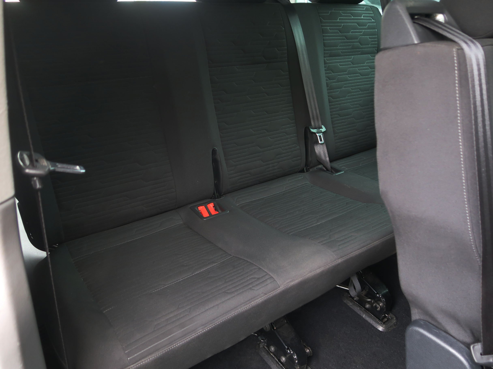 Volkswagen Caravelle - 2021