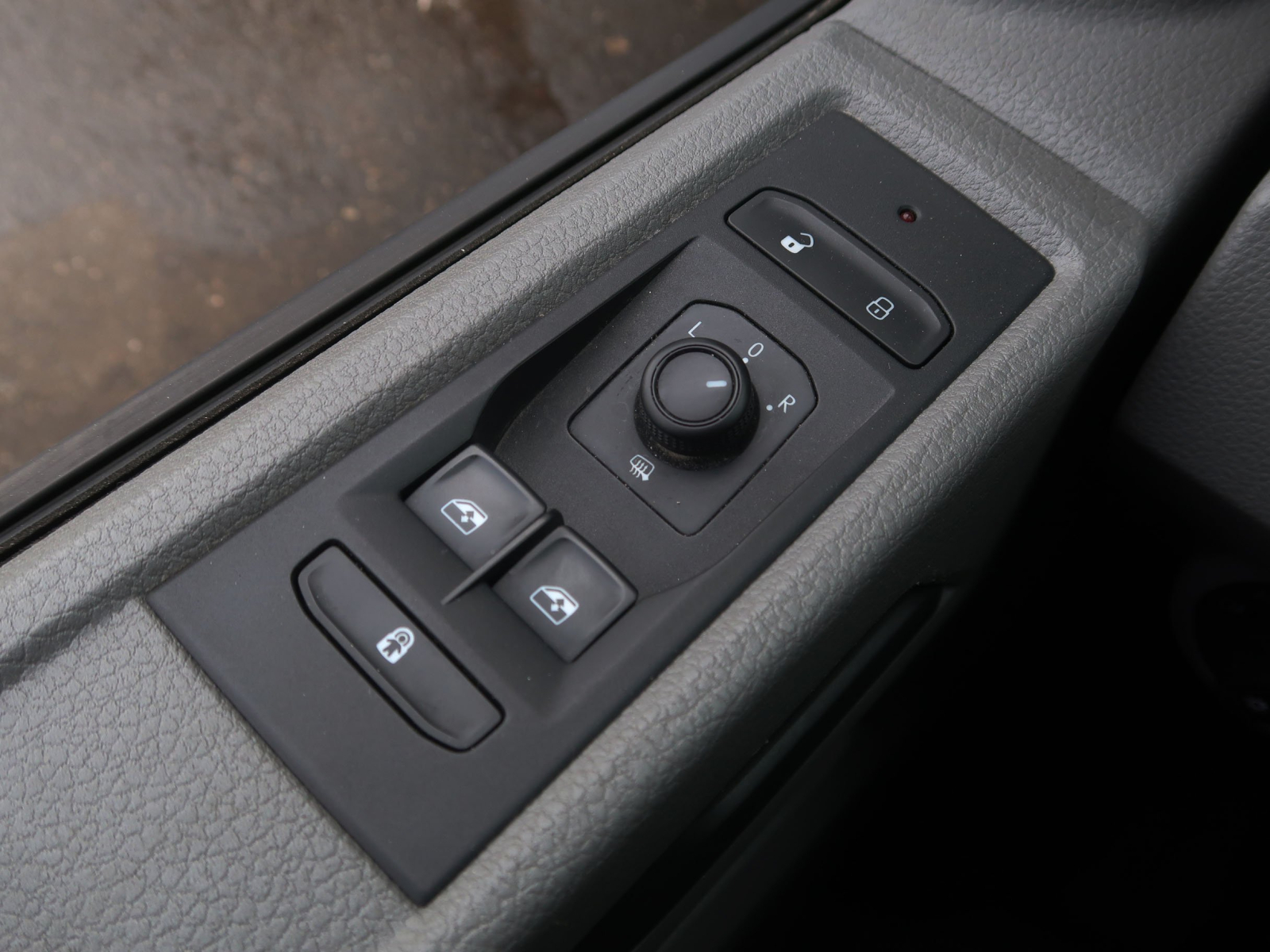 Volkswagen Caravelle - 2021