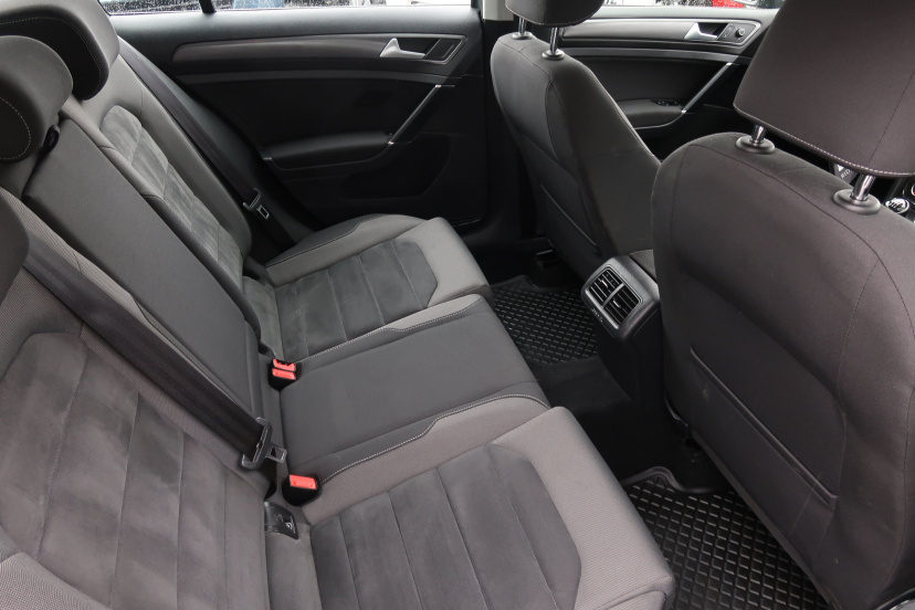 Volkswagen Golf, 2019